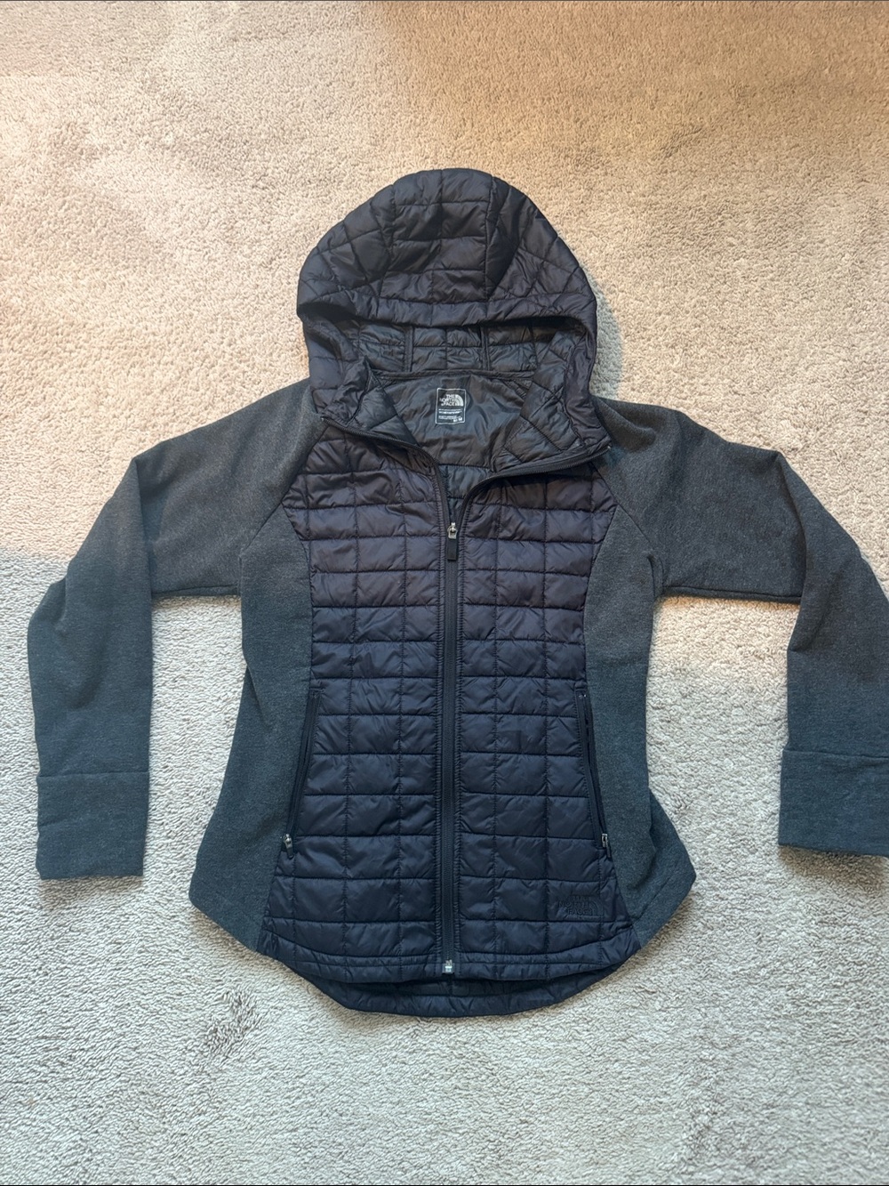 The North Face Women's Black Quilted Hybrid Hooded Jacket